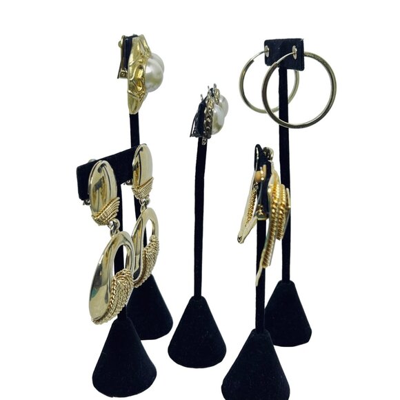 Vintage Lot of 5 Heavy Gold Tone Clip On Earrings (5506) - Picture 8 of 9